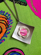 Hazy Dayz Flower Power Necklace