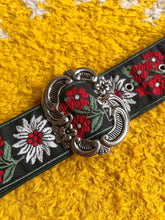 Hazy Dayz 70s Poinsettia Fabric Belt