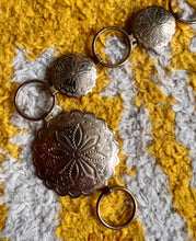 Hazy Dayz 70s Ornate Floral Chain Belt