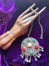 Hazy Dayz 70s Kuchi Cabochon Stone Necklace