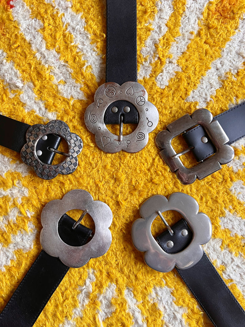 Hazy Dayz Daisy Belt