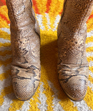 Hazy Dayz “Crawling King Snake”Boots