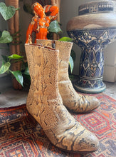 Hazy Dayz “Crawling King Snake”Boots