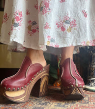 Hazy Dayz “Go Your Own Way” Platform Shoes