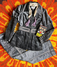 Hazy Dayz Late 60s Regency Alistair Cowin Trouser Suit