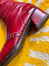 Hazy Dayz "Little Red Rooster" Boots