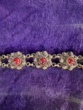 Hazy Dayz 60s Brutalist Daisy Chain Bracelet