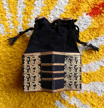 Hazy Dayz 70s Indian Box Bag